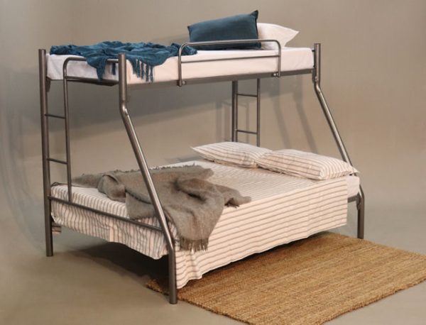 metal tri bunks