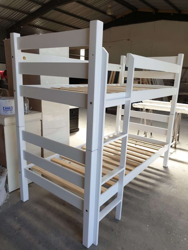 Double bunk beds - white bunks - Image 3