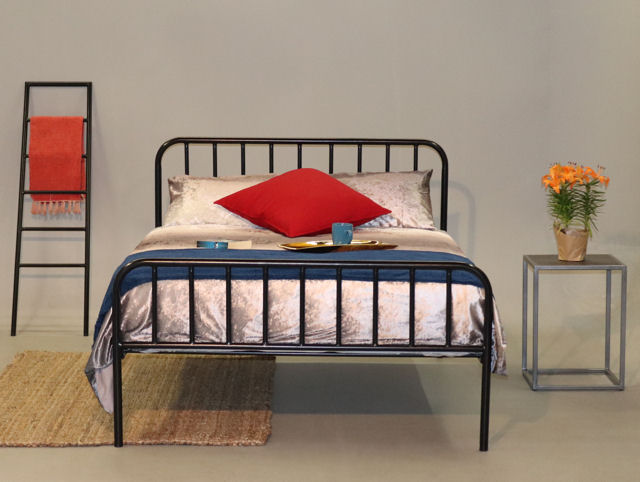 Prestige metal beds frame - Image 3
